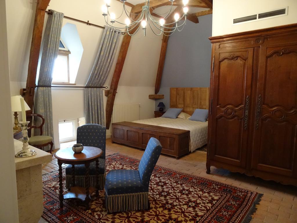 Gentilhommiere De Collonges Bed & Breakfast Prisse Room photo